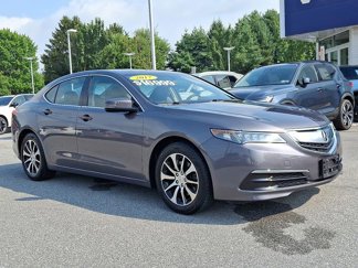 Used 2017 Acura TLX image 1