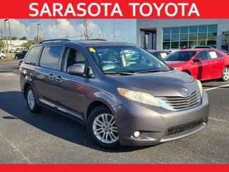 Used 2014 Toyota Sienna L image 1