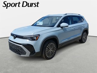 New 2025 Volkswagen Taos SE image 1