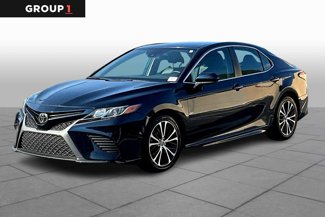 Used 2019 Toyota Camry SE video 1