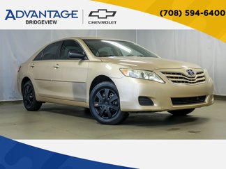Used 2011 Toyota Camry LE image 1