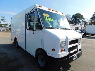 Used 2006 Ford E-350 and Econoline 350 Super Duty image 1