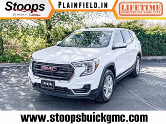 Used 2024 GMC Terrain SLE image 1