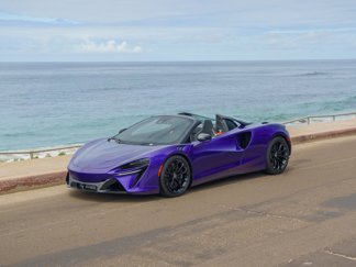 New 2025 McLaren Artura Spider image 1