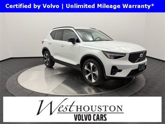 Certified 2023 Volvo XC40 B5 Plus image 1