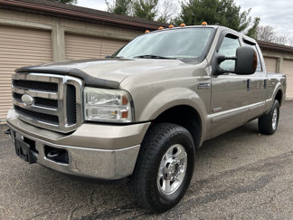Used 2005 Ford F250 Lariat image 1