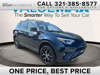 Used 2018 Toyota RAV4 SE image 1