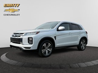 Used 2023 Mitsubishi Outlander Sport ES image 1