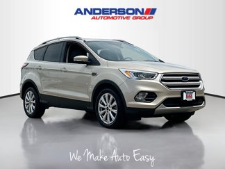 Used 2017 Ford Escape Titanium image 1