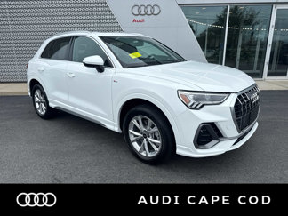 Used 2024 Audi Q3 2.0T Premium w/ Convenience Package image 1