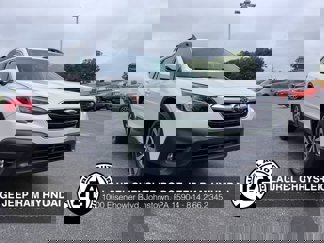 Used 2022 Subaru Outback Premium image 1