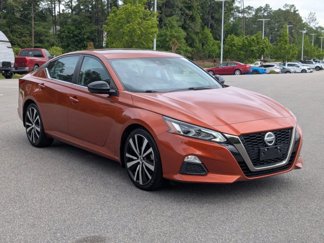 Used 2021 Nissan Altima 2.5 SR w/ SR Premium Package image 1
