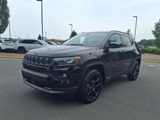 New 2025 Jeep Compass Latitude w/ Altitude Special Edition image 1