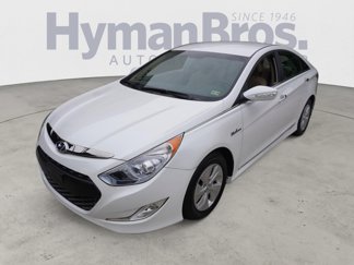 Used 2015 Hyundai Sonata Hybrid image 1