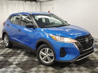 Used 2022 Nissan Kicks S image 1