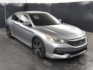 Used 2017 Honda Accord Sport image 1