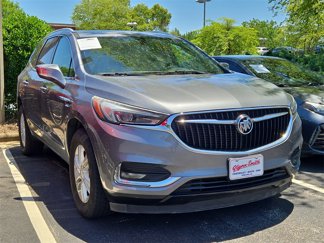 Used 2018 Buick Enclave Essence image 1