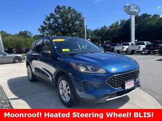 Certified 2022 Ford Escape SE w/ Cold Weather Package image 1