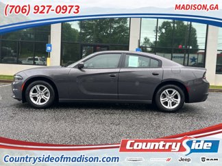 Used 2022 Dodge Charger SXT image 1