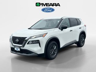 Used 2023 Nissan Rogue S image 1