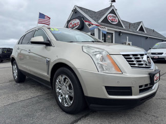 Used 2015 Cadillac SRX Luxury w/ Trailering Package image 1