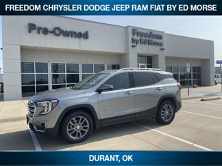 Used 2023 GMC Terrain SLT image 1