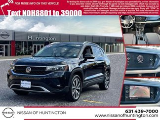 Used 2022 Volkswagen Taos SE image 1
