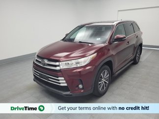 Used 2017 Toyota Highlander XLE image 1