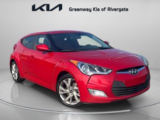 Used 2017 Hyundai Veloster image 1