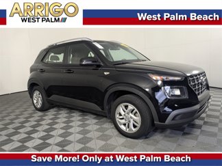 Used 2020 Hyundai Venue SEL image 1