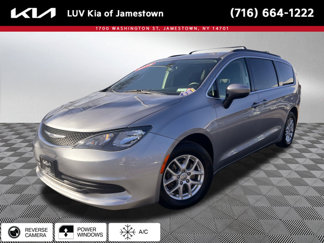 Used 2019 Chrysler Pacifica LX image 1