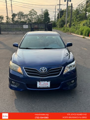 Used 2010 Toyota Camry SE image 1
