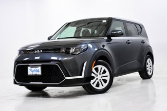 Used 2024 Kia Soul LX image 1