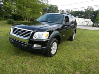 Used 2007 Ford Explorer XLT image 1