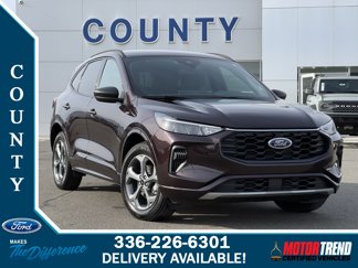 Used 2023 Ford Escape ST-Line w/ Tech Pack #1 image 1
