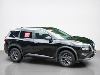 Used 2023 Nissan Rogue S image 1