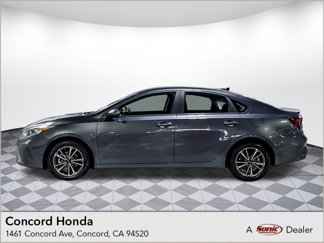 Used 2023 Kia Forte LXS image 1
