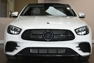 Used 2022 Mercedes-Benz E 350 Sedan image 1