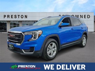 Used 2024 GMC Terrain SLE w/ Driver Convenience Package image 1