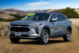 New 2024 Chevrolet Trax LT w/ Driver Confidence Package image 1