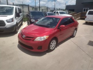 Used 2011 Toyota Corolla LE image 1