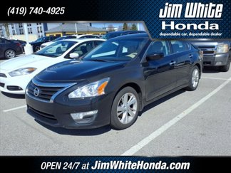 Used 2014 Nissan Altima 2.5 SV image 1