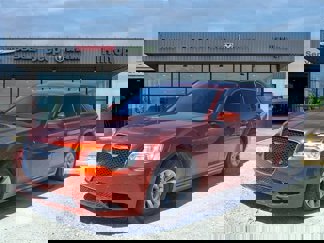 Used 2021 Chrysler 300 Touring image 1