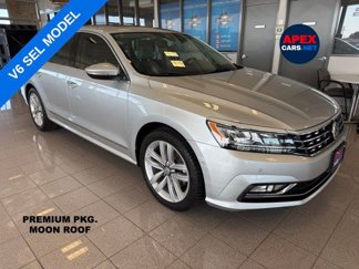 Used 2016 Volkswagen Passat 3.6 SEL Premium image 1