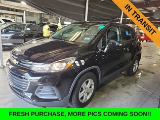 Used 2020 Chevrolet Trax LS w/ Tint and Cruise Package image 1