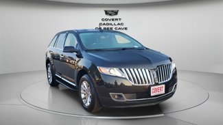 Used 2012 Lincoln MKX FWD image 1