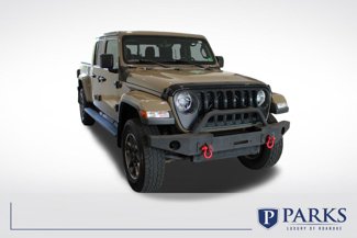 Used 2020 Jeep Gladiator Overland image 1