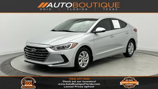 Used 2017 Hyundai Elantra SE image 1