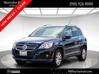 Used 2009 Volkswagen Tiguan SE image 1