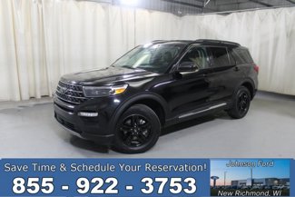 Certified 2022 Ford Explorer XLT w/ Equipment Group 202A image 1